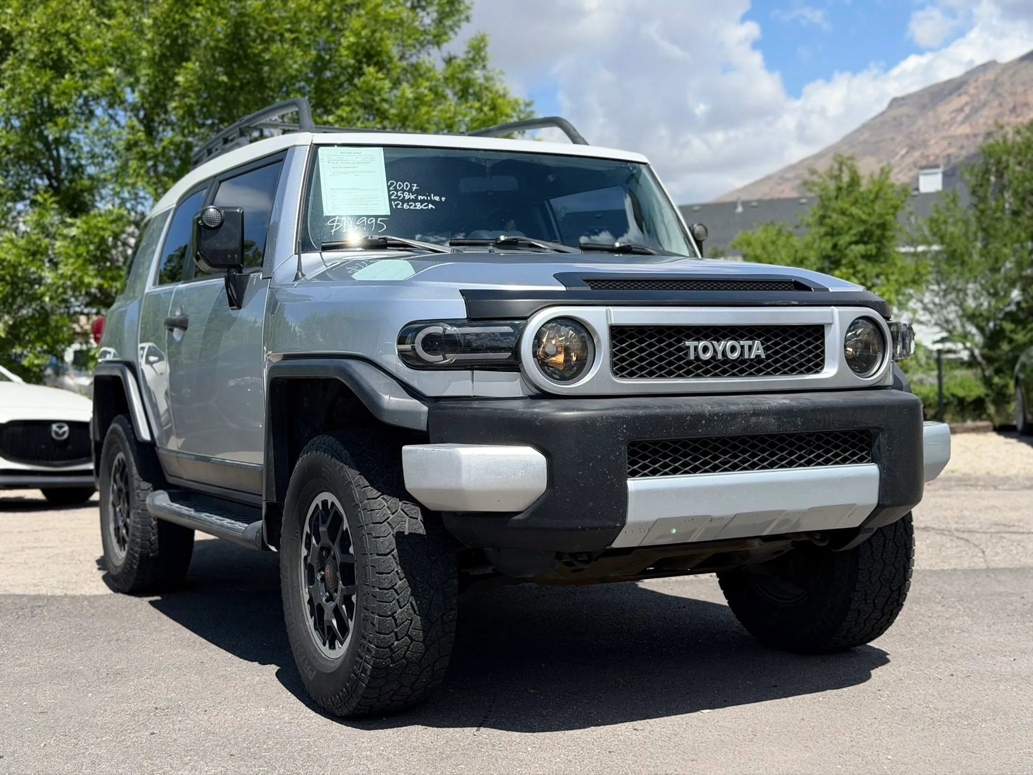 Used 2007 Toyota FJ Cruiser 4WD image 1