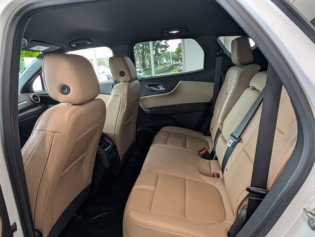 Certified 2023 Chevrolet Blazer Premier w/ Driver Confidence II Package image 8