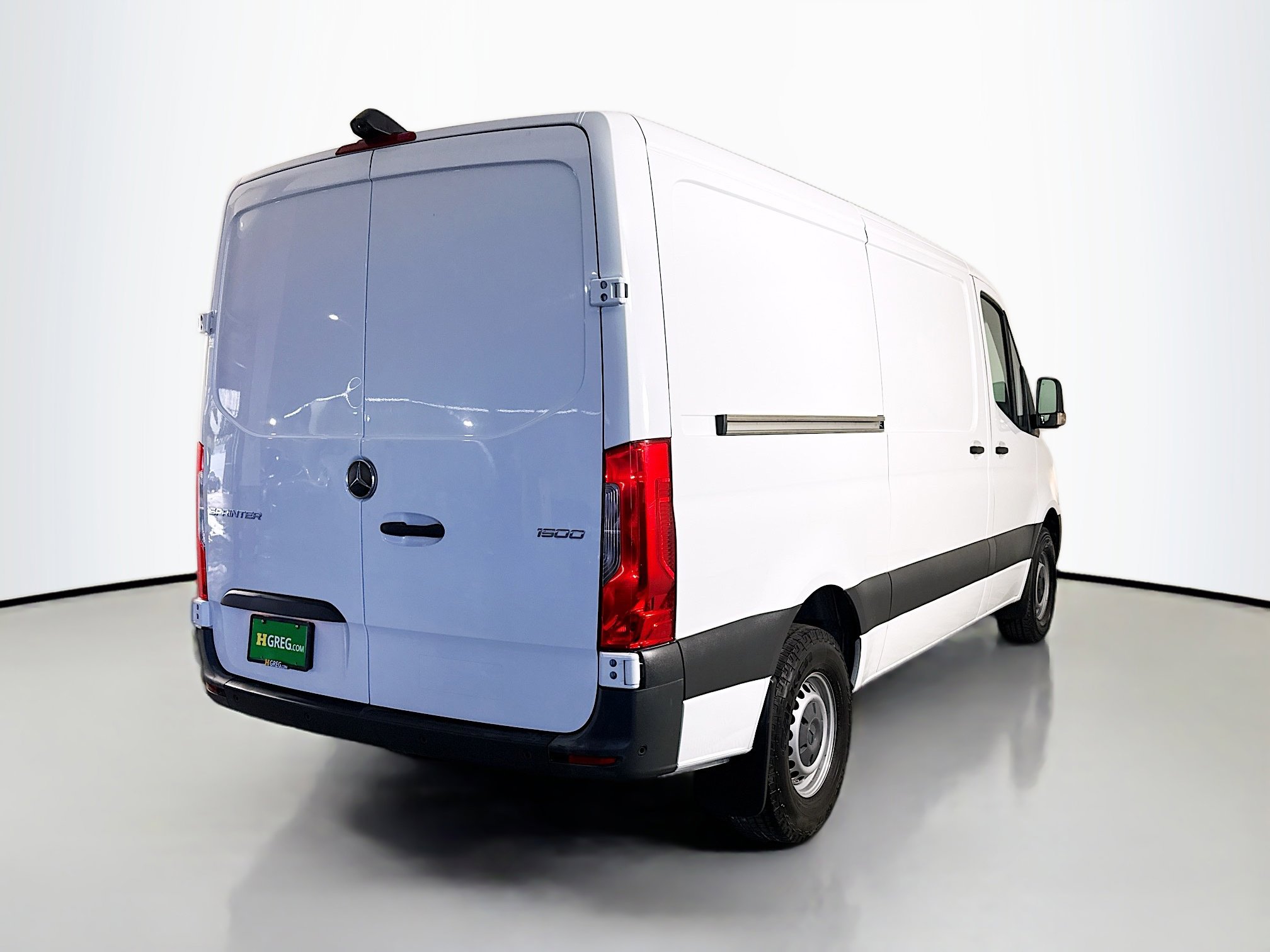 Used 2022 Mercedes-Benz Sprinter 1500 image 10