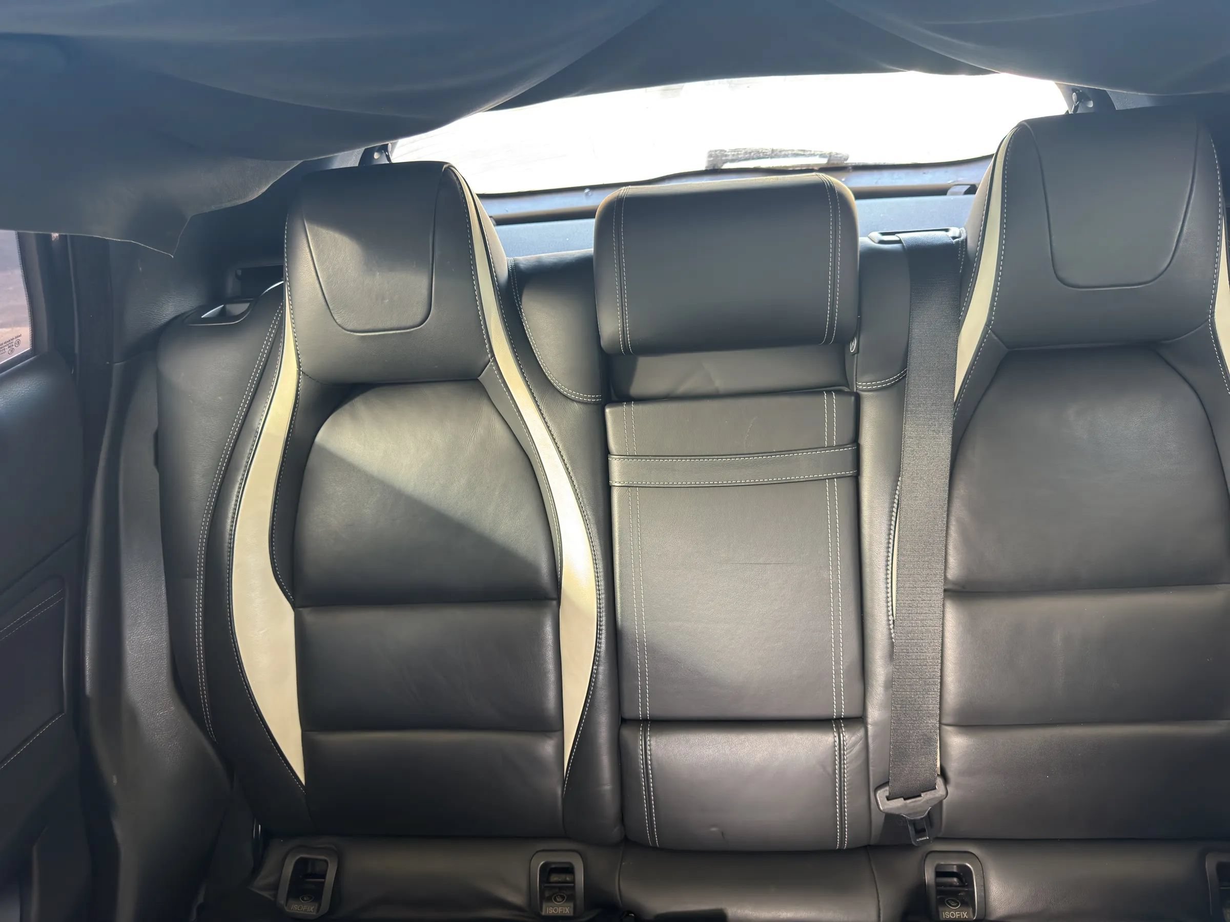 Used 2017 INFINITI QX30 Sport w/ Sport Leather Package FWD image 34