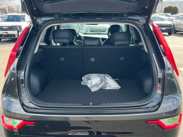 New 2026 Kia Niro Wind FWD image 8