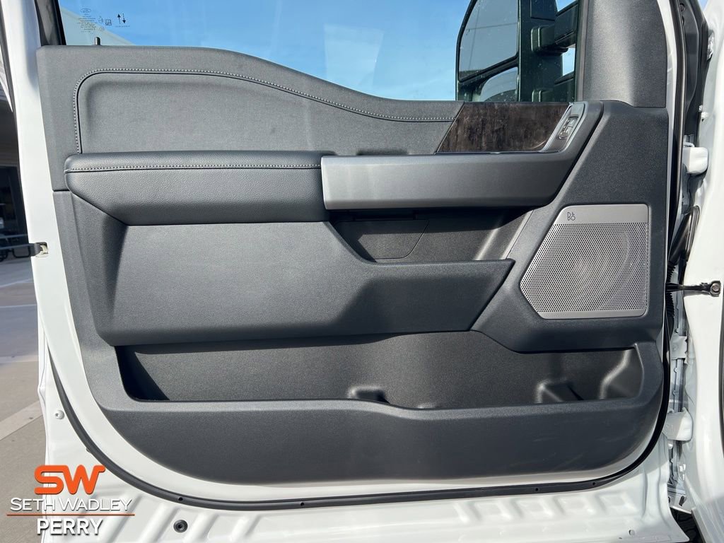 New 2026 Ford F350 Lariat w/ Black Appearance Package image 20