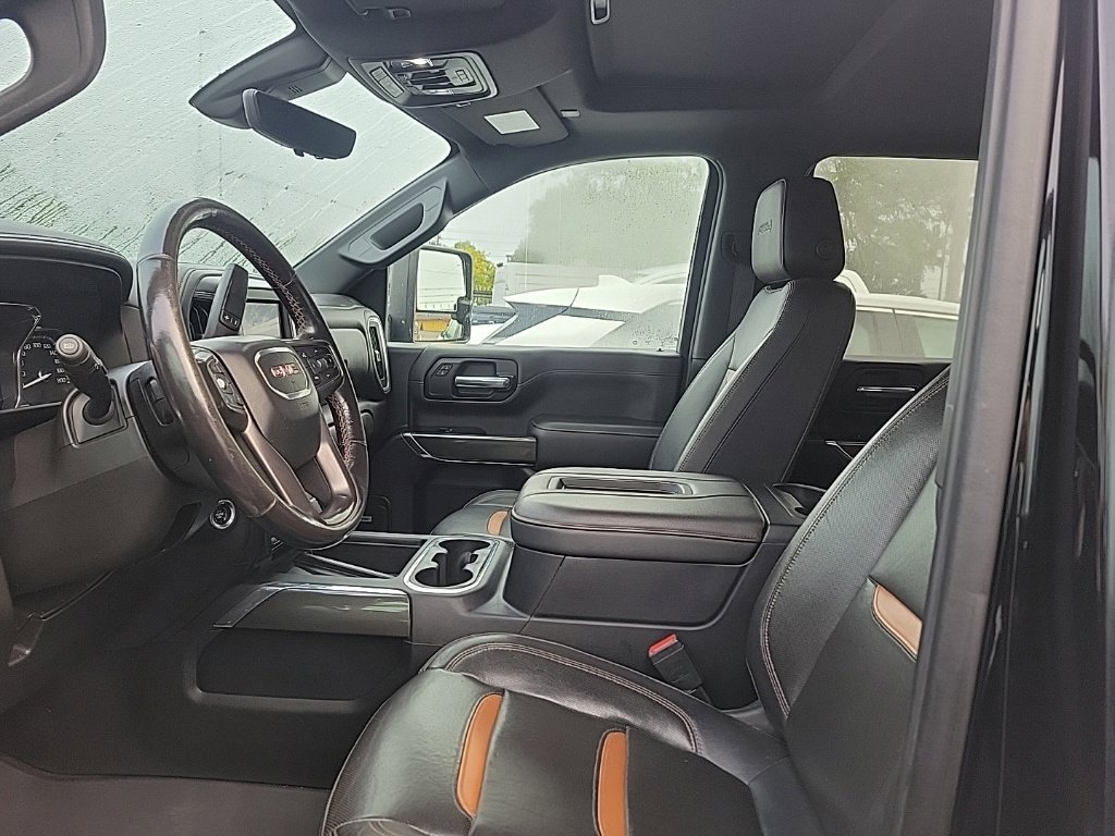 Used 2020 GMC Sierra 2500 AT4 w/ Technology Package AWD/4WD image 7