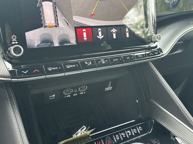 New 2026 Jeep Grand Wagoneer Summit image 31