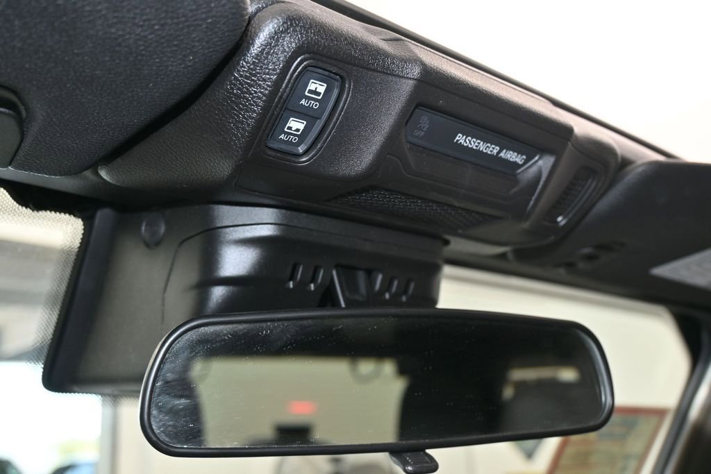 Used 2024 Jeep Wrangler Sport S AWD/4WD image 22