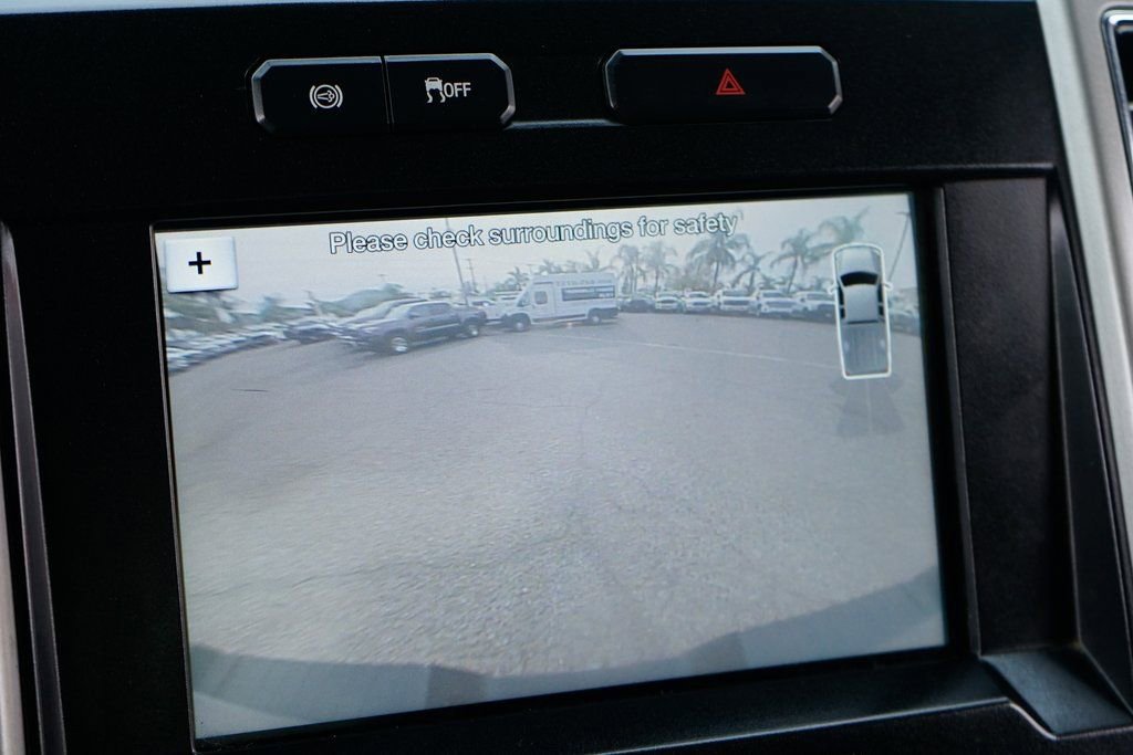 Used 2017 Ford F350 Lariat w/ Lariat Value Package image 31