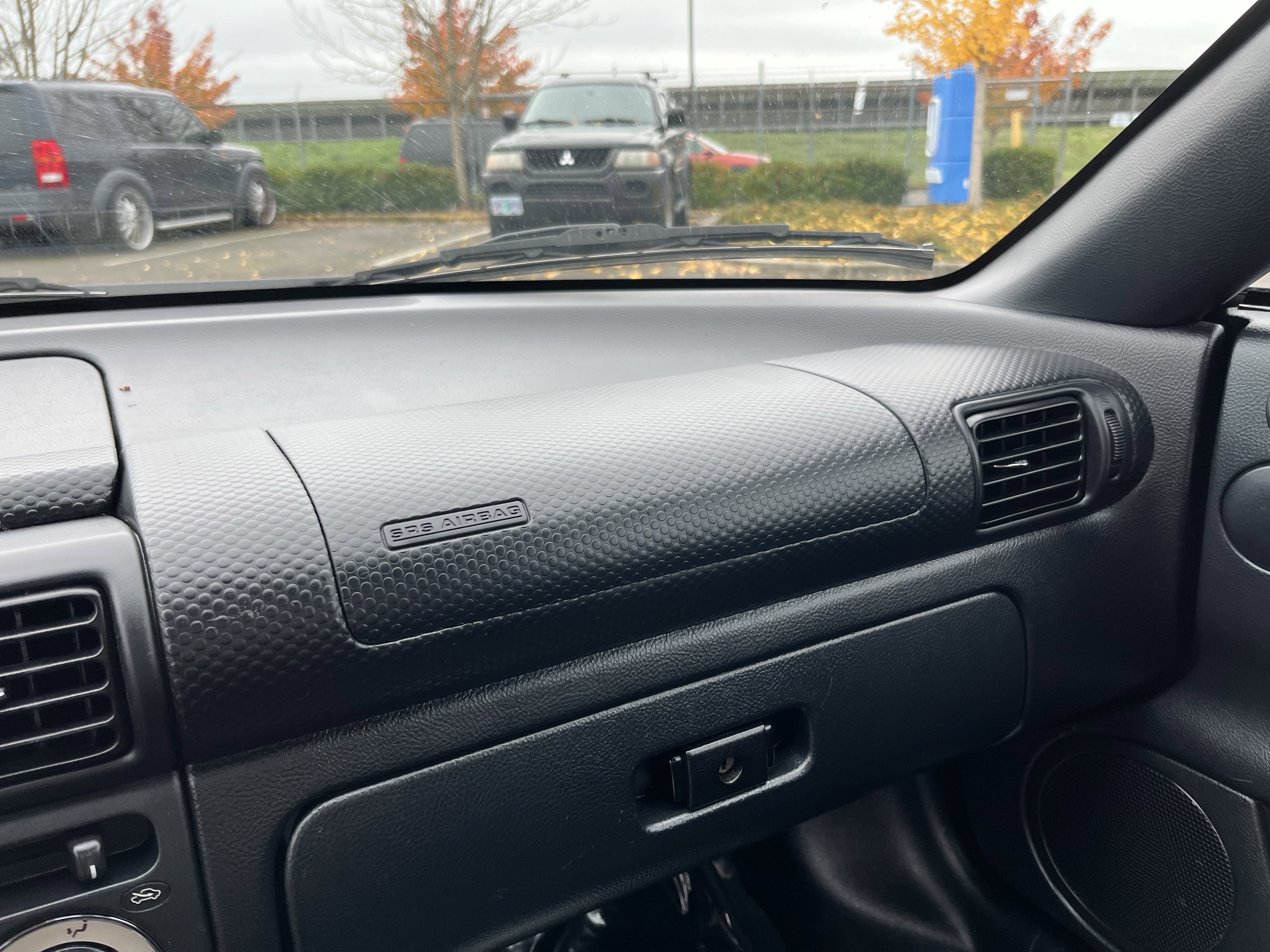 Used 2004 Toyota MR2 image 18