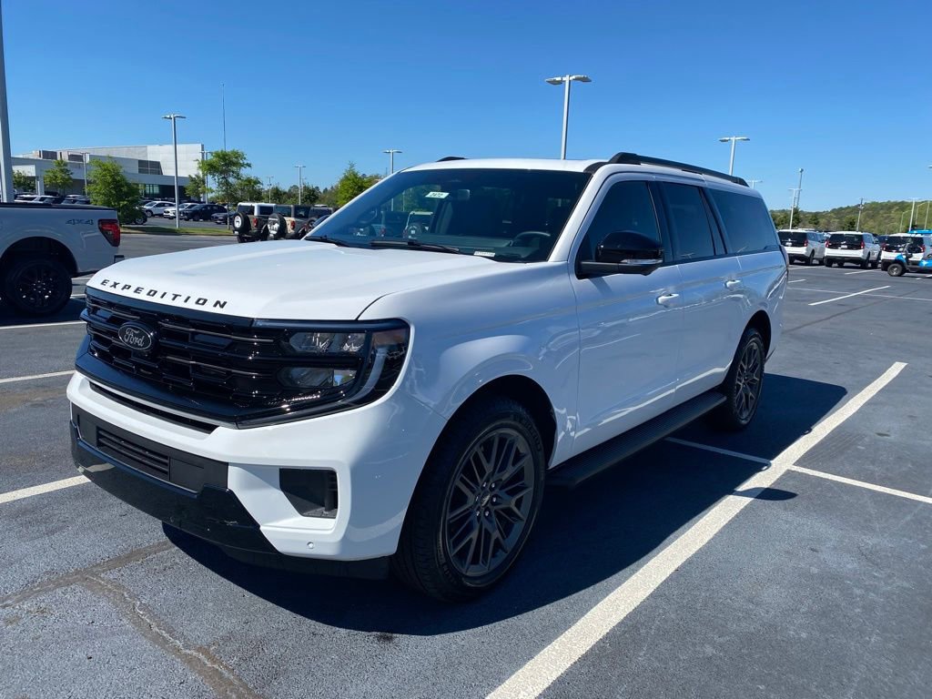 New 2026 Ford Expedition Max Platinum w/ Stealth Appearance Package image 3