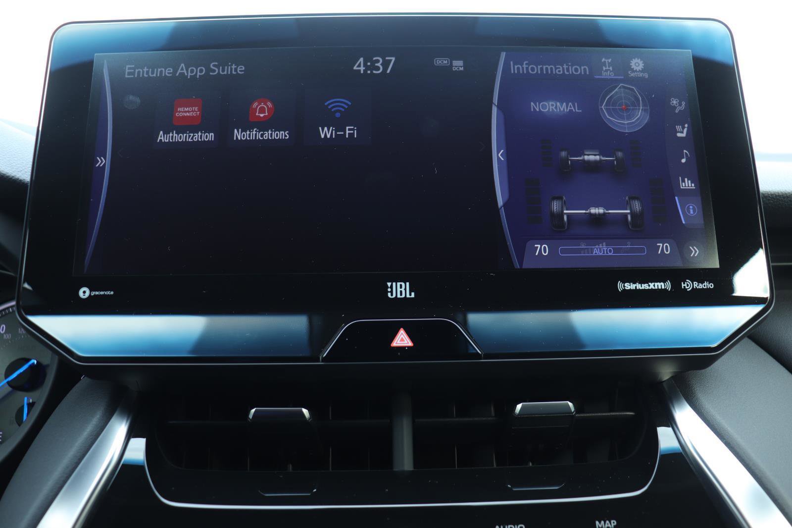 Used 2021 Toyota Venza Limited image 34