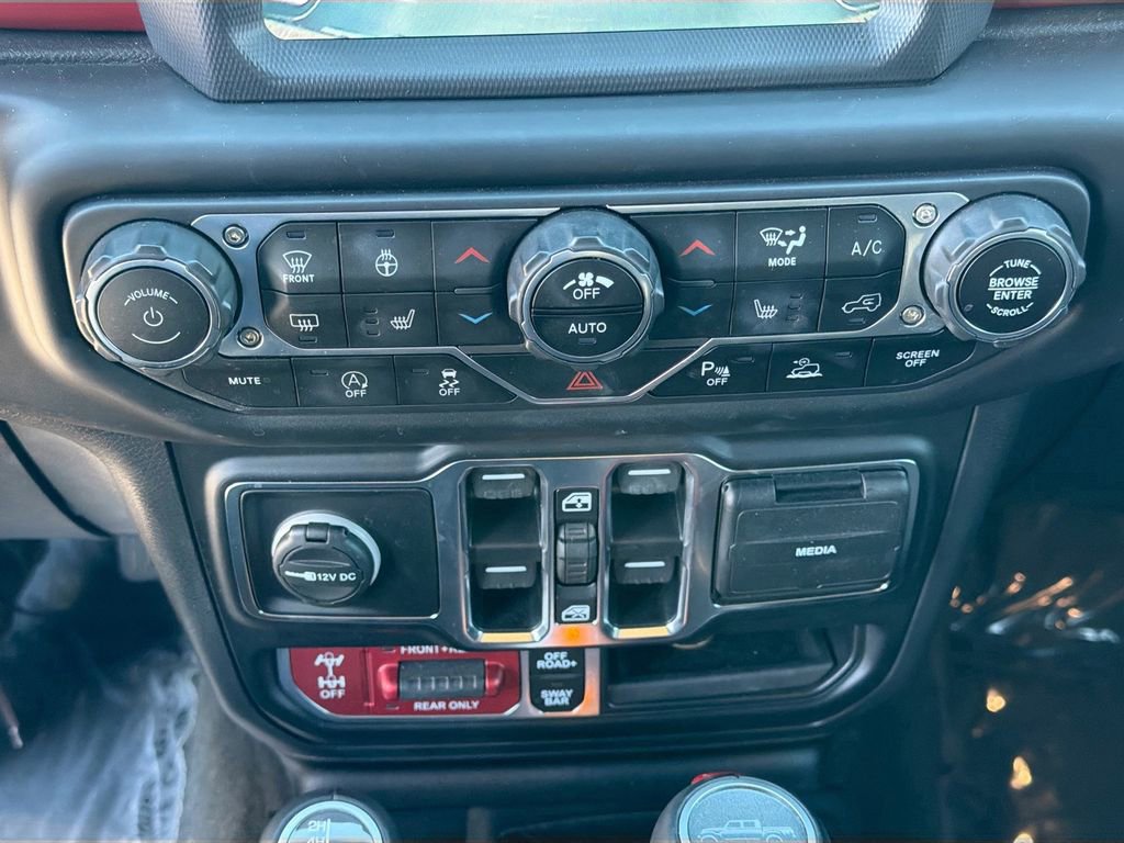 Used 2020 Jeep Gladiator Rubicon AWD/4WD image 33