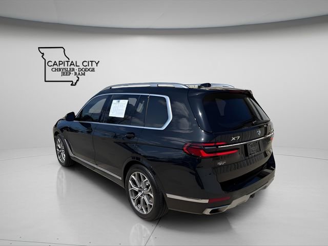 Used 2023 BMW X7 xDrive40i w/ Premium Package image 3