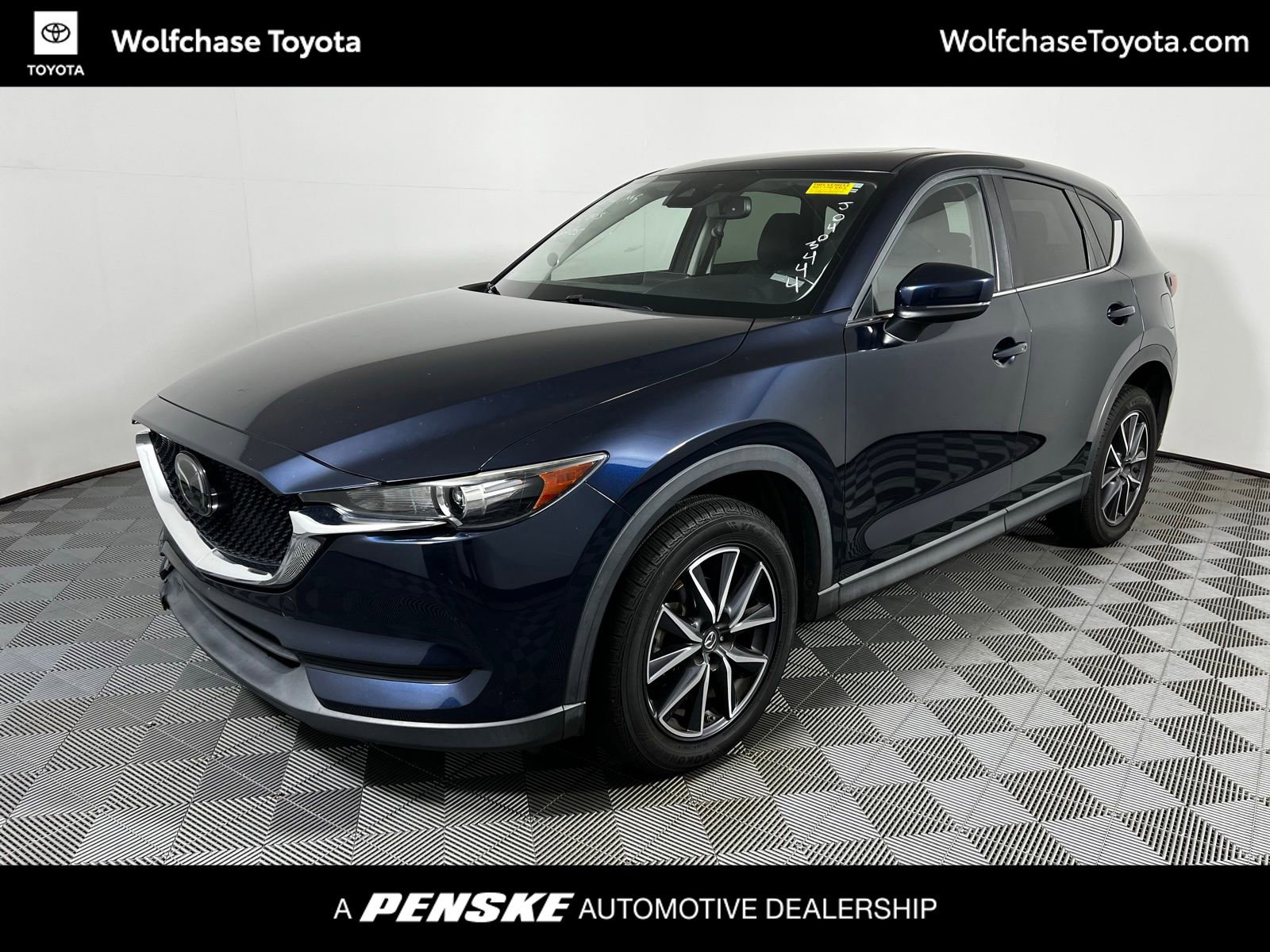 Used 2018 MAZDA CX-5 Touring w/ Preferred Equipment Package