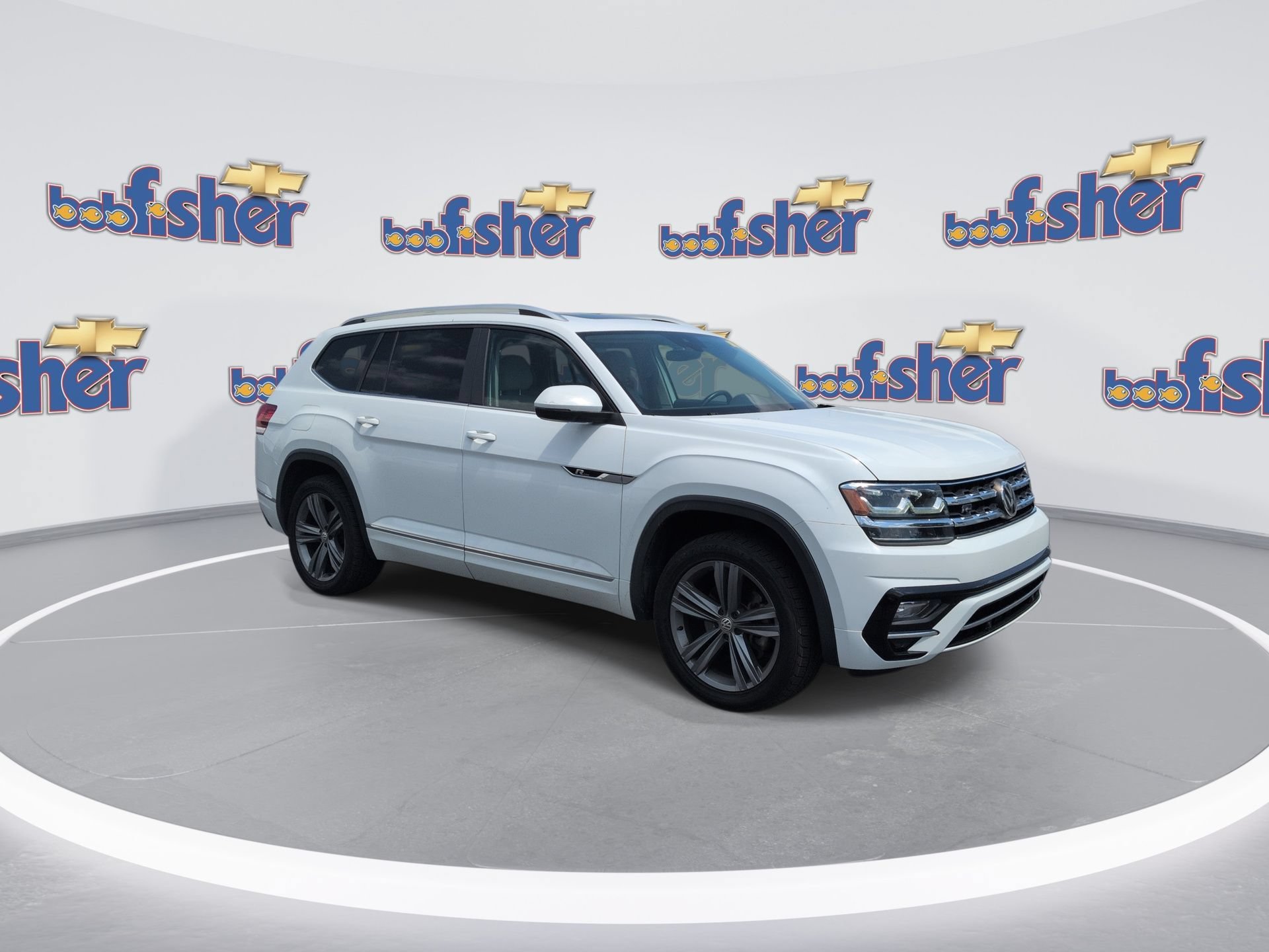 Used 2019 Volkswagen Atlas SEL R-Line AWD/4WD image 3