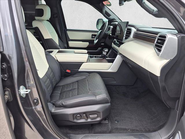 Used 2024 Toyota Tundra Capstone AWD/4WD image 18