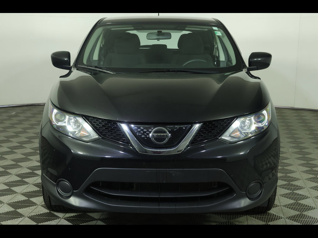 Used 2018 Nissan Rogue Sport S FWD image 16