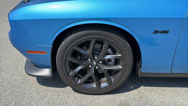 Certified 2023 Dodge Challenger R/T w/ Blacktop Package RWD image 11