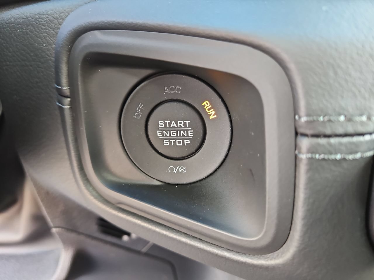 New 2026 Jeep Gladiator Mojave AWD/4WD image 27