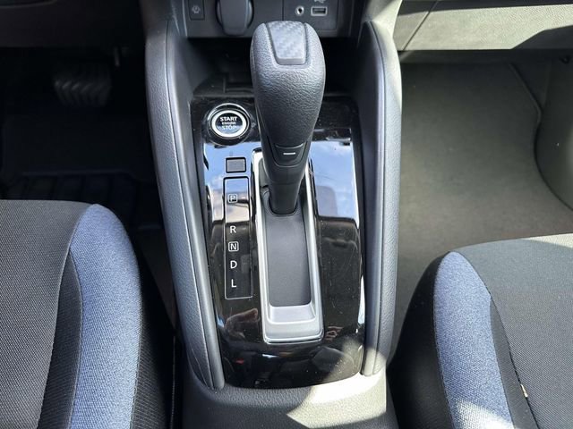 New 2025 Nissan Versa SV w/ Trunk Package FWD image 22