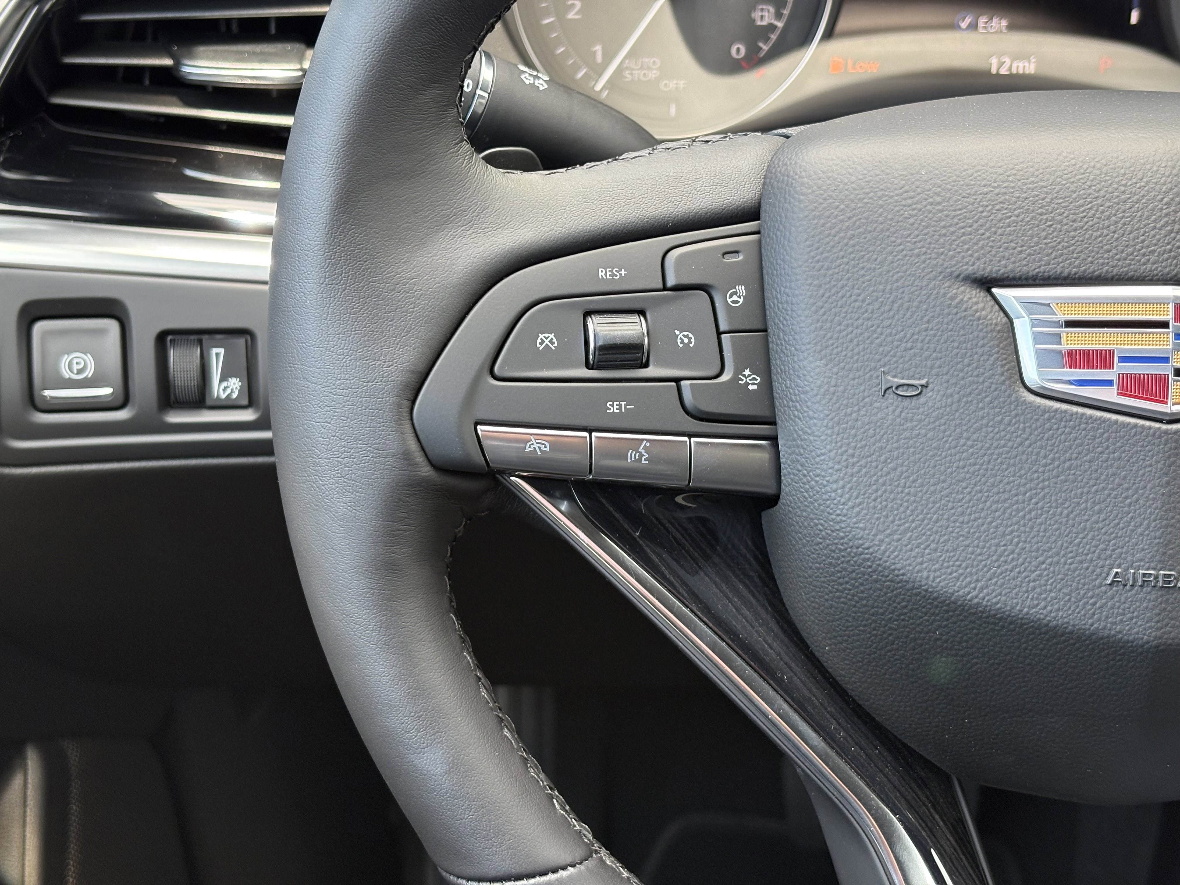 New 2025 Cadillac XT6 Premium Luxury w/ Technology Package image 20