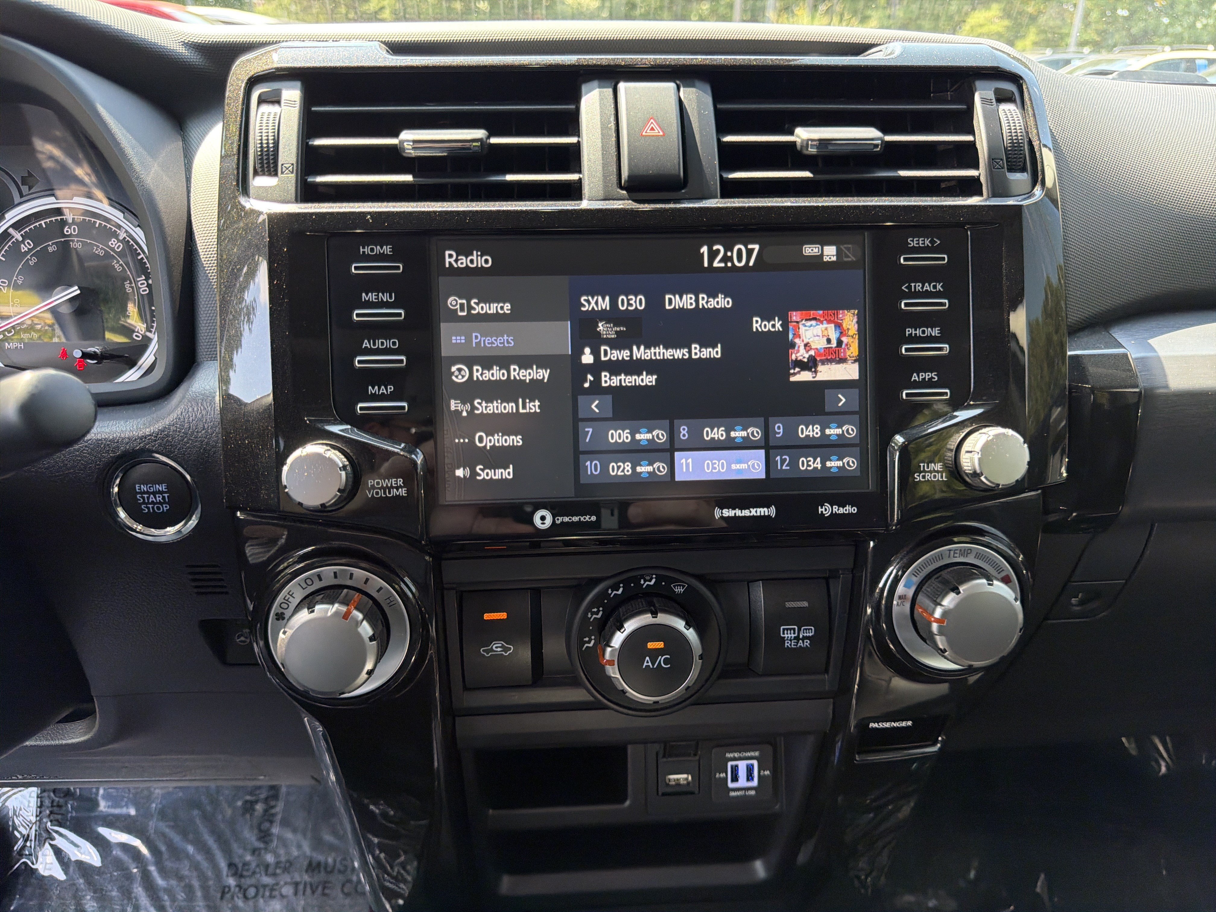 Used 2023 Toyota 4Runner TRD Off-Road Premium w/ Moonroof Package AWD/4WD image 27