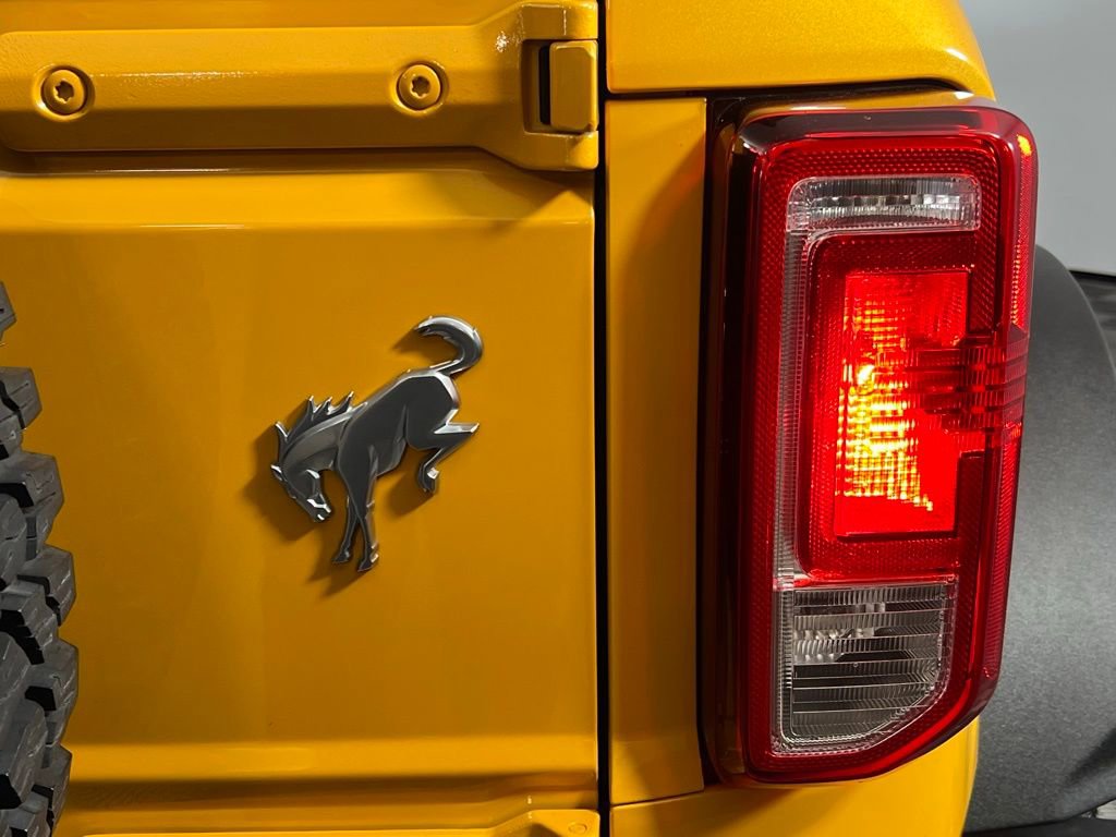 Used 2022 Ford Bronco Black Diamond w/ Sasquatch Package image 21