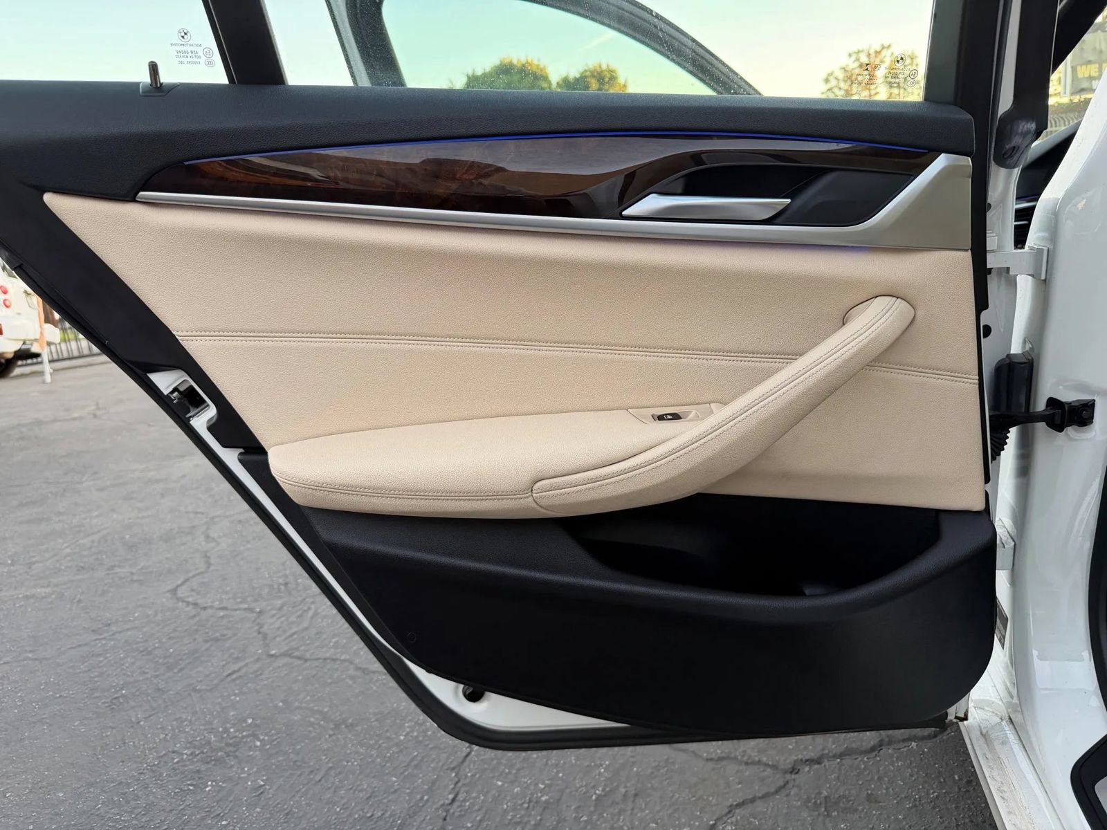 Used 2017 BMW 530i RWD image 31