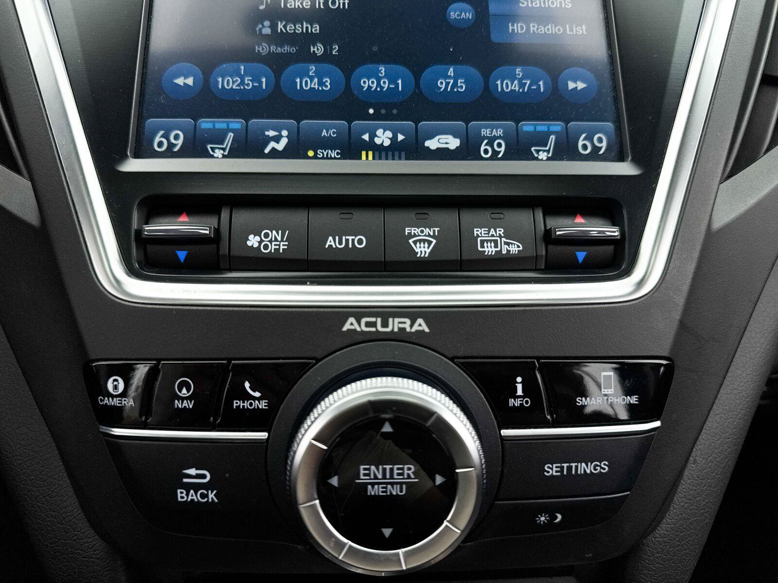 Used 2020 Acura MDX w/ Advance & Entertainment Pkg AWD/4WD image 28