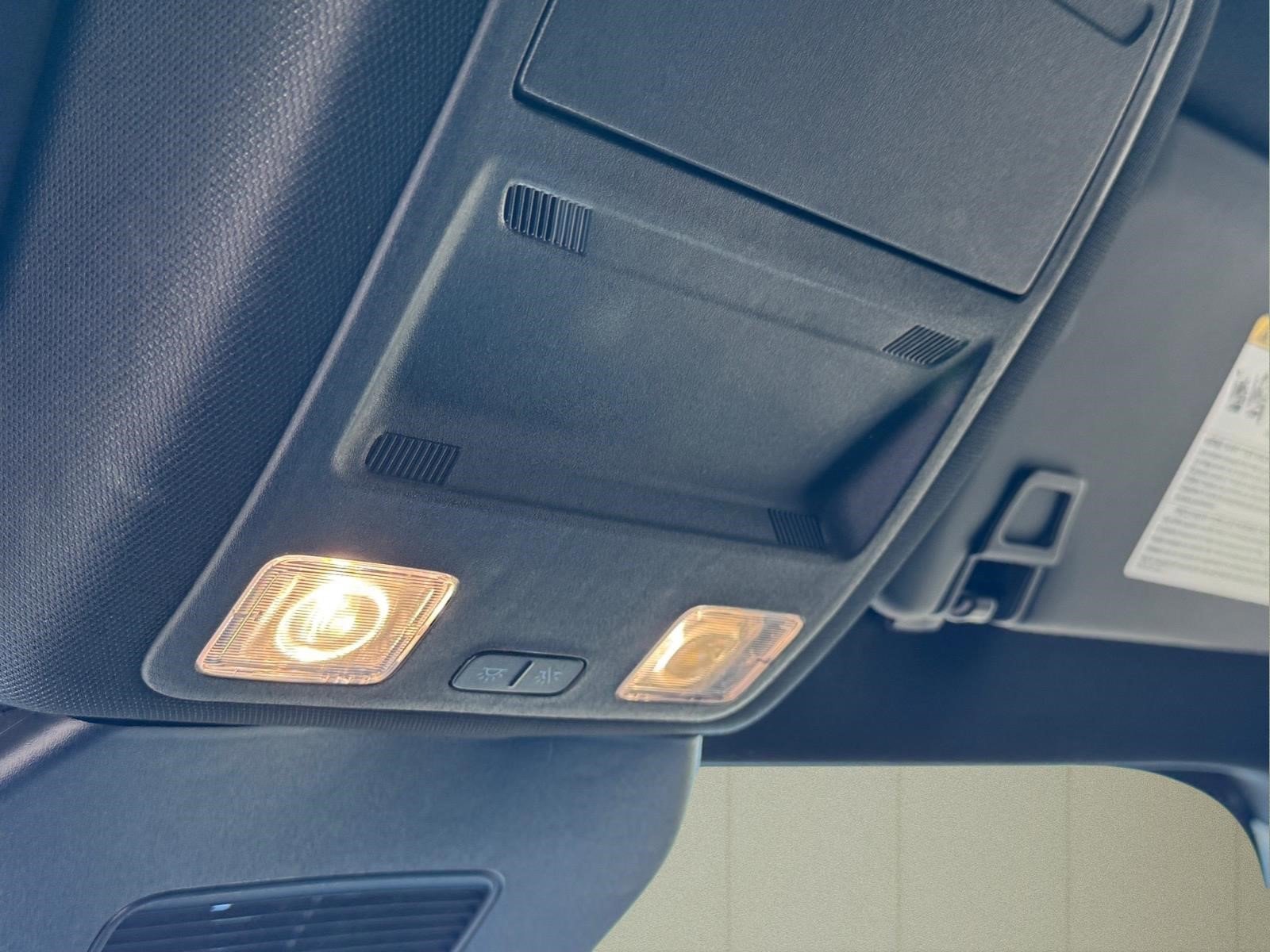 Used 2025 Ford Escape ST-Line Select image 27