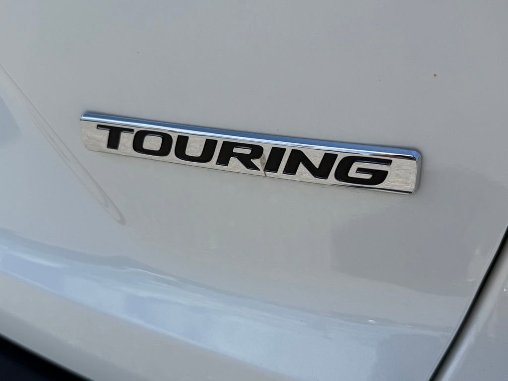 Certified 2019 Honda CR-V Touring image 17