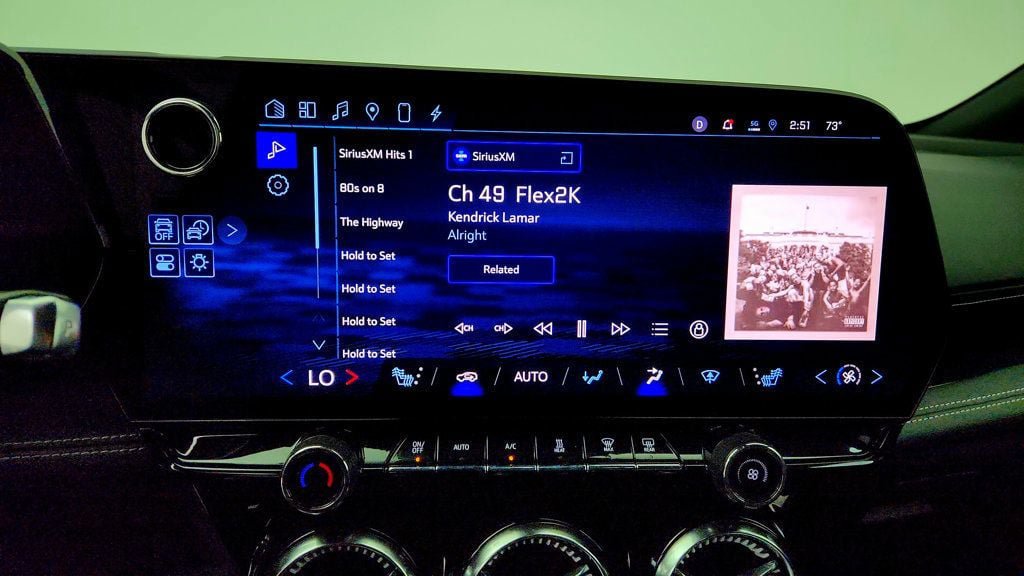 Used 2024 Chevrolet Blazer EV LT AWD/4WD image 17