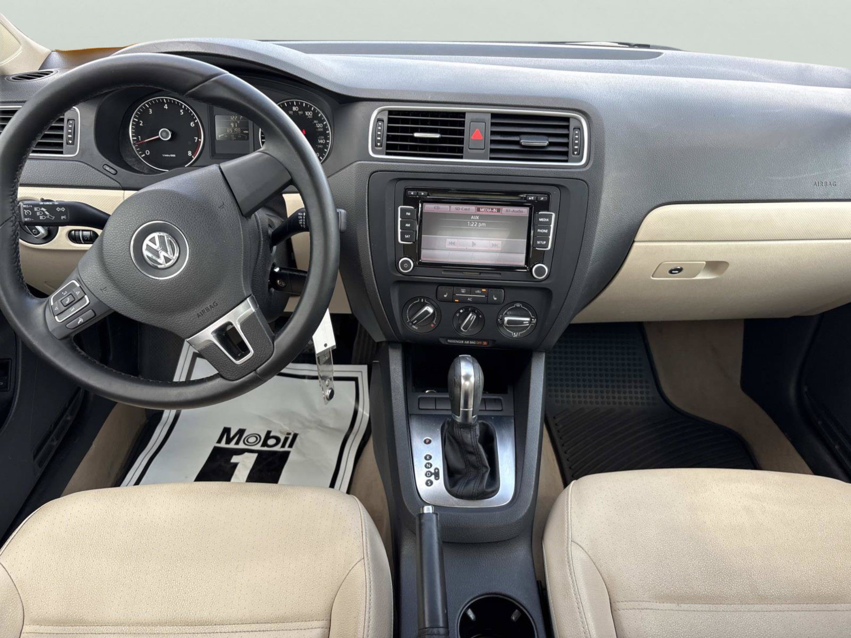 Used 2012 Volkswagen Jetta SE FWD image 11