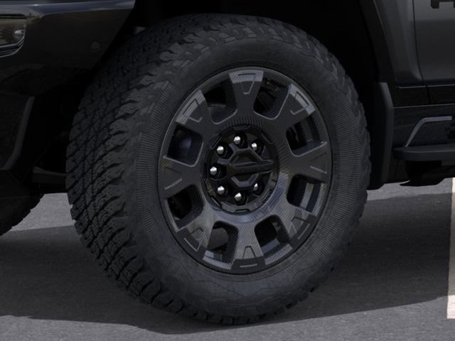 New 2026 GMC Hummer EV 3X w/ Carbon Fiber Edition Package AWD/4WD image 9