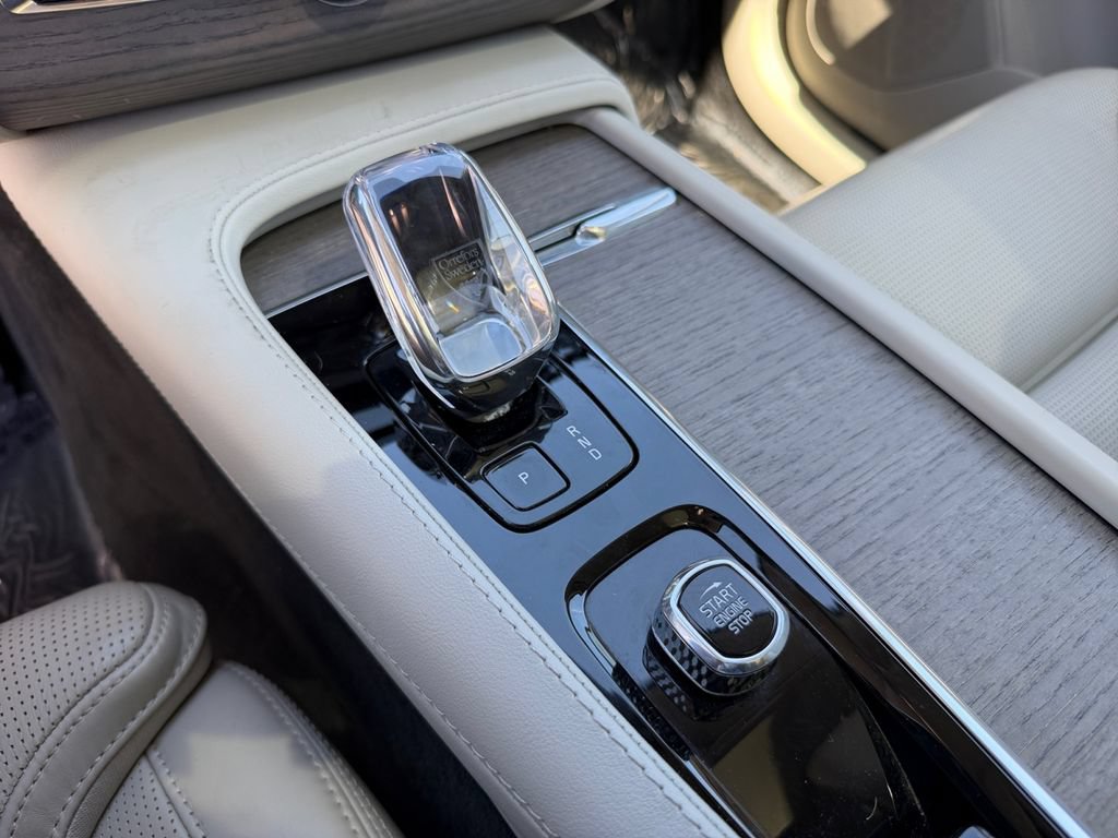 Certified 2023 Volvo XC90 B6 Ultimate AWD/4WD image 25