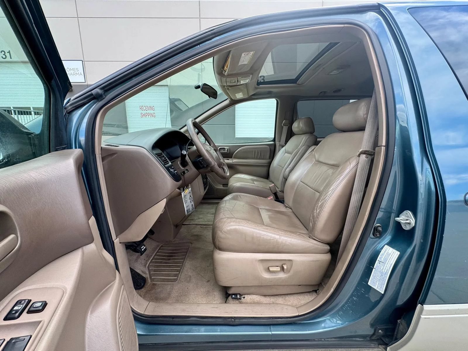Used 2000 Toyota Sienna XLE w/ XLE Luxury Pkg FWD image 11