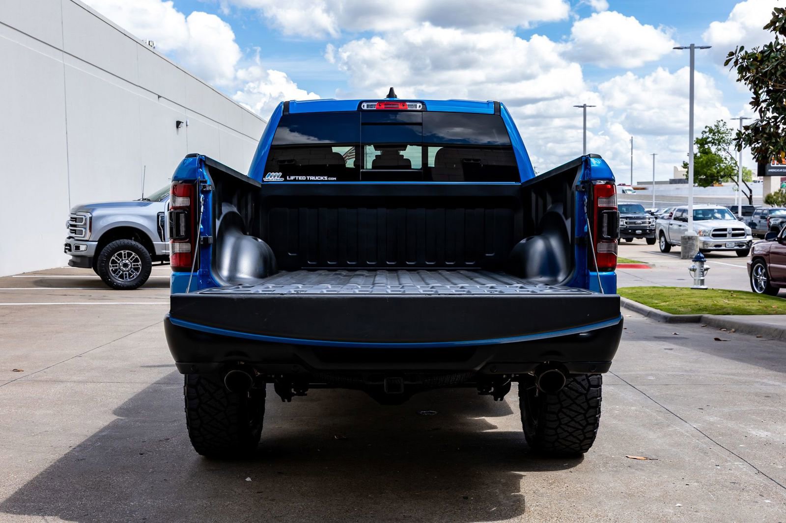 Used 2023 RAM 1500 Big Horn image 9