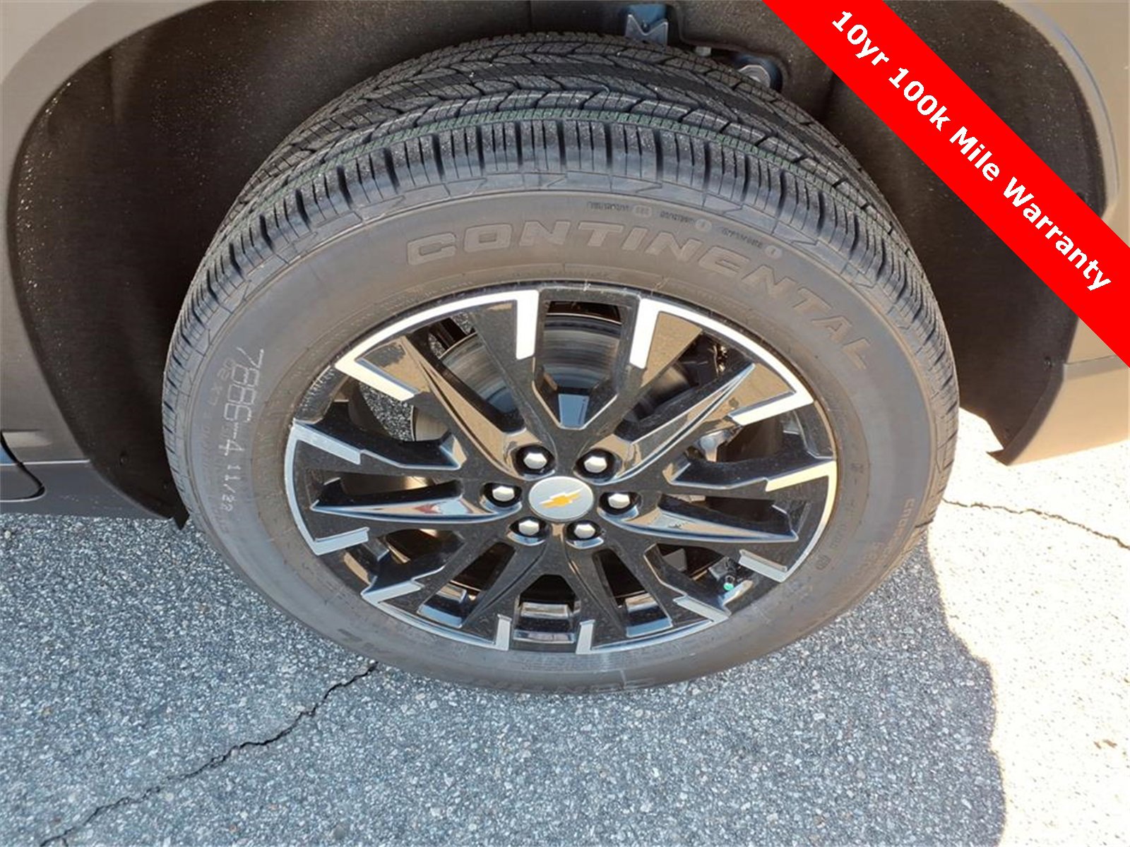 New 2026 Chevrolet Traverse LT w/ Sun and Wheel Package image 10