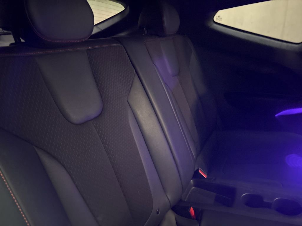 Used 2019 Hyundai Veloster Turbo image 18