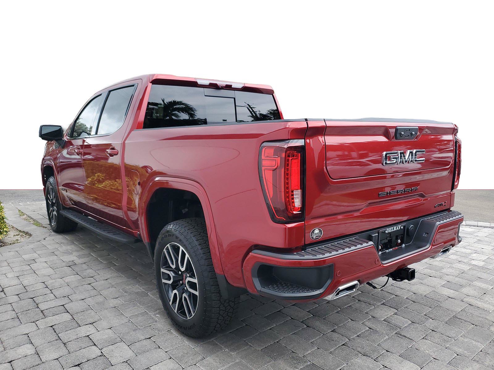 Used 2026 GMC Sierra 1500 AT4 w/ AT4 Premium Package AWD/4WD image 4