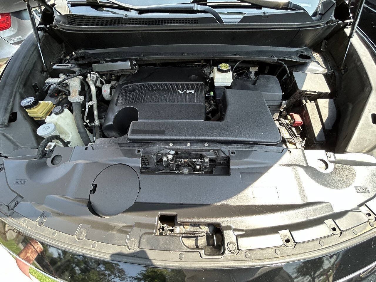 Used 2013 INFINITI JX35 AWD w/ Premium Pkg image 15