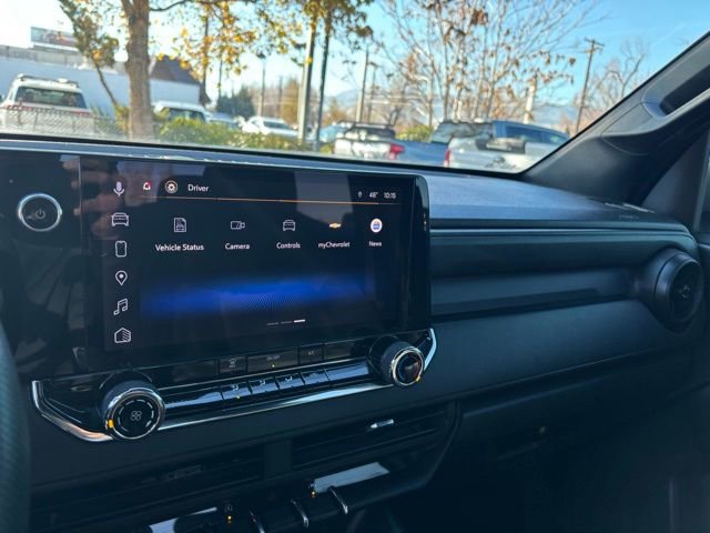 Used 2023 Chevrolet Colorado W/T image 16