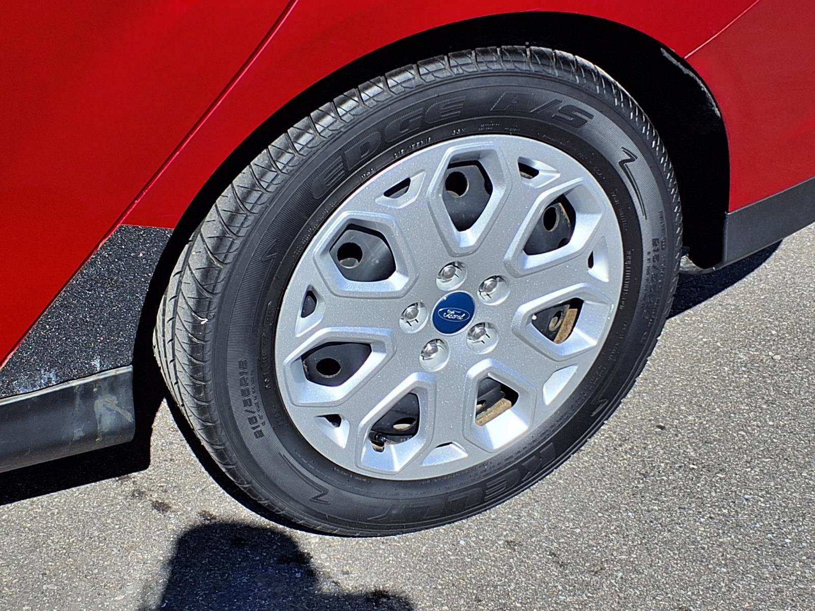Used 2012 Ford Focus SE image 26