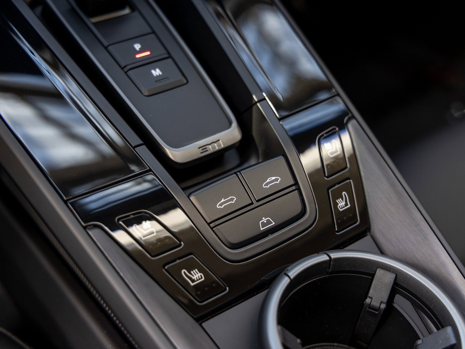 Certified 2025 Porsche 911 Carrera 4 GTS image 41