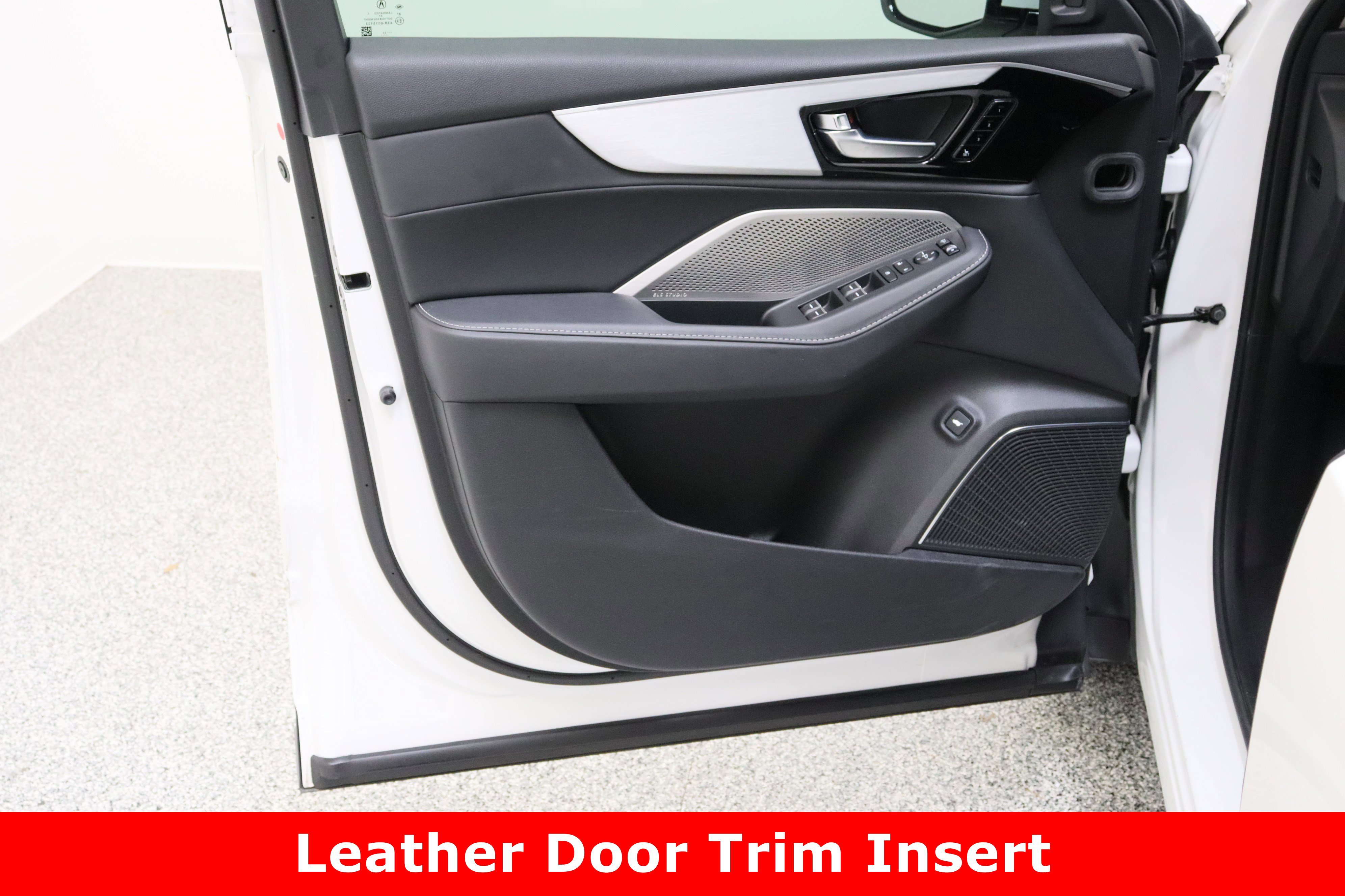 Used 2023 Acura MDX SH-AWD w/ Technology Package image 12