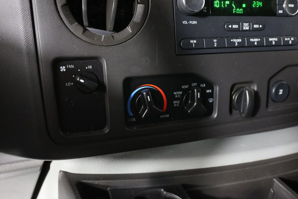 Used 2014 Ford E-150 and Econoline 150 w/ Power Group RWD image 27