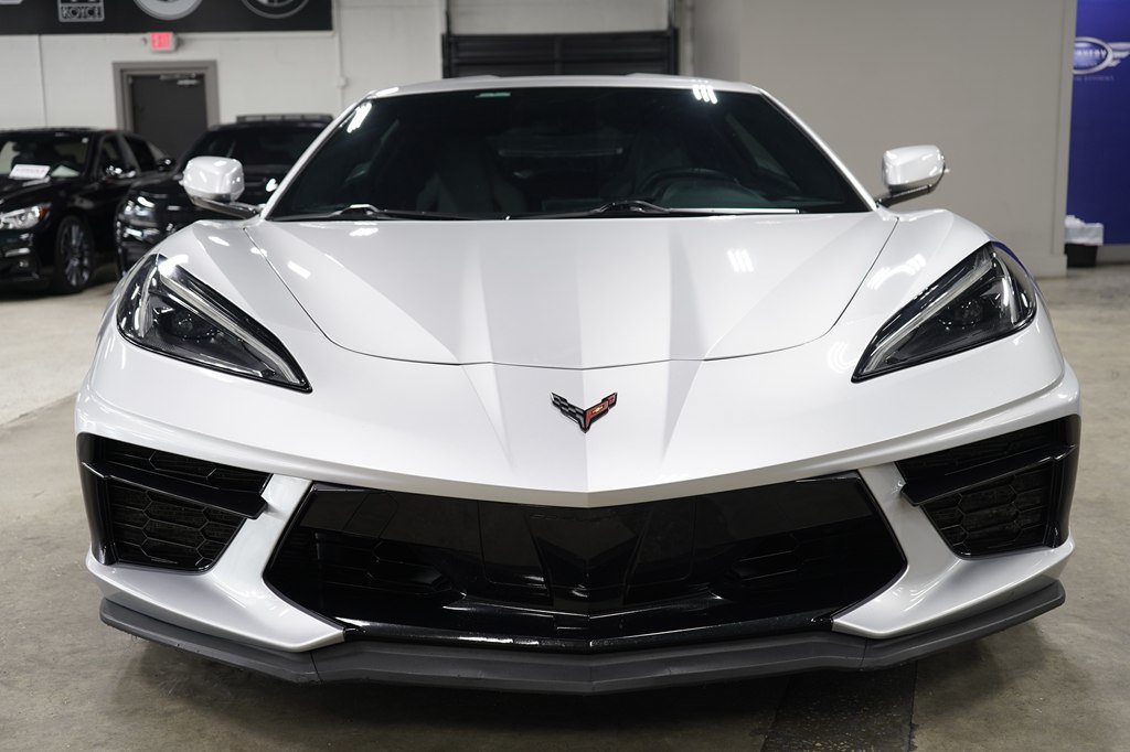 Used 2020 Chevrolet Corvette Stingray Coupe w/ Z51 Performance Package RWD image 8