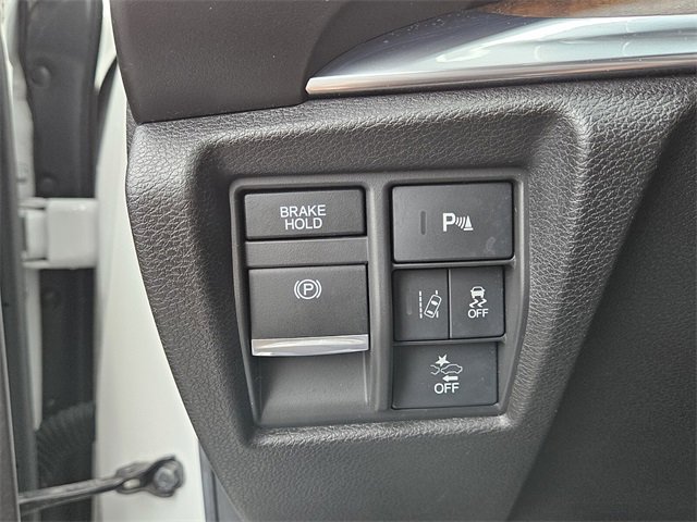Used 2019 Acura MDX FWD w/ Technology Package image 29