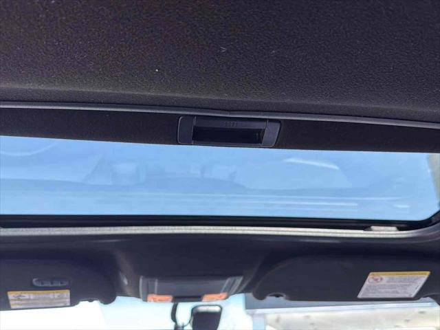 Used 2016 Ford Expedition EL Platinum image 32