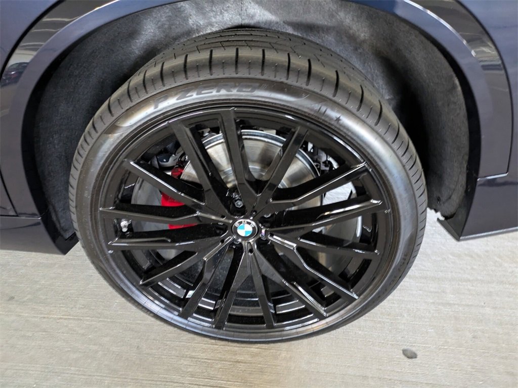 New 2026 BMW X5 M60i image 9