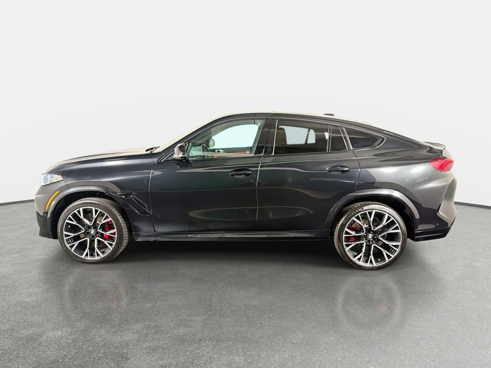 Used 2025 BMW X6 M Competition image 6