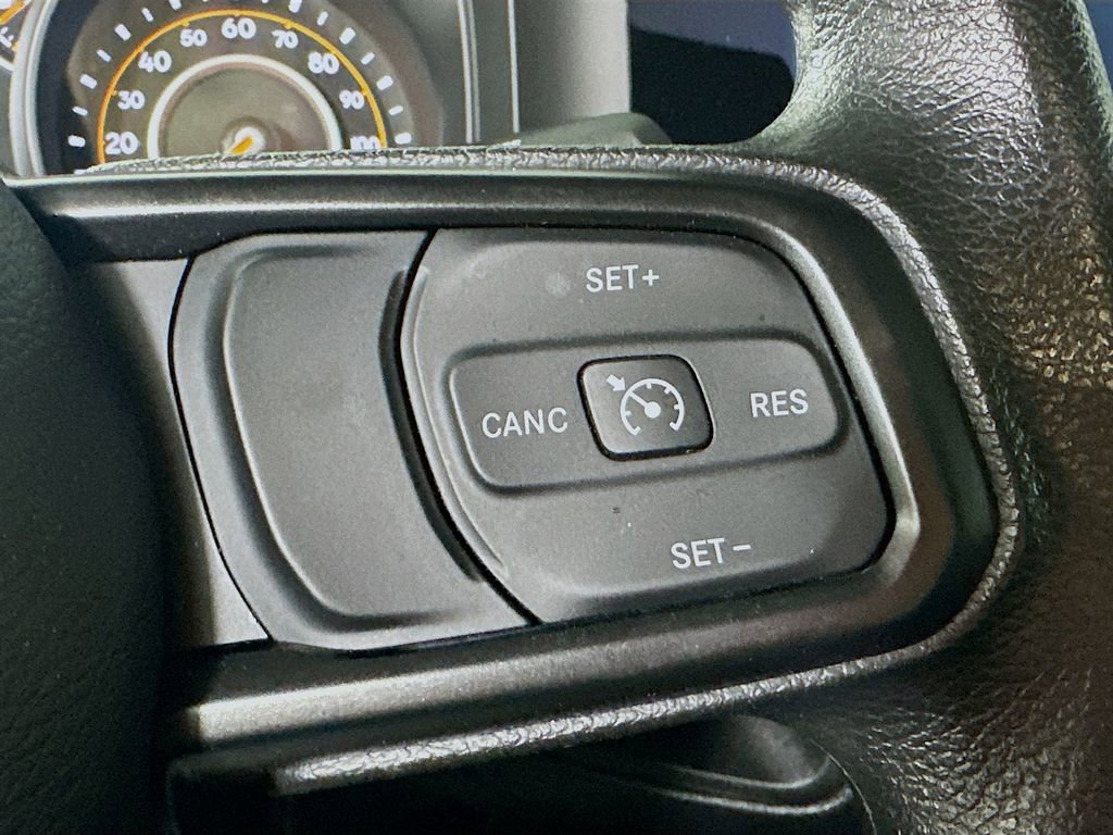 Used 2024 Jeep Gladiator Sport image 23